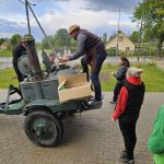 dd2883c9-999b-4a1b-8d1b-750fcbcbe18c